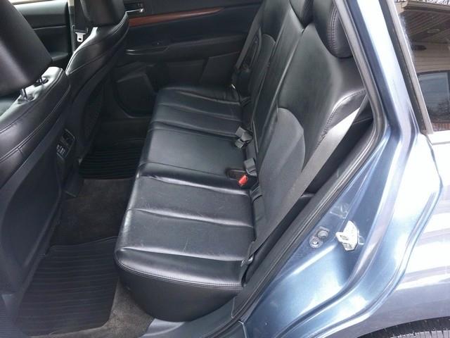 Subaru Outback  2013