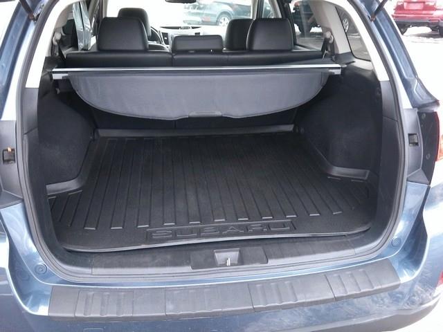 Subaru Outback  2013