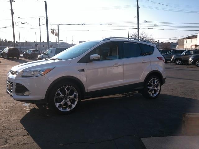 Ford Escape  2014