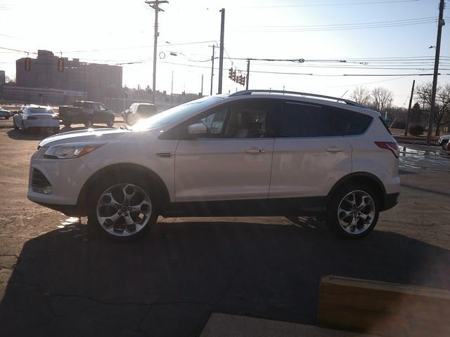 Ford Escape  2014
