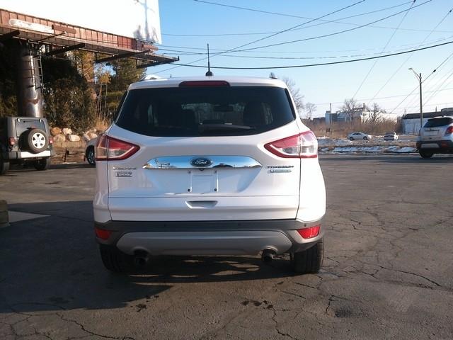 Ford Escape  2014