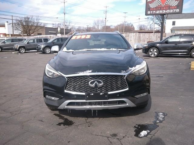Infiniti QX30  2017