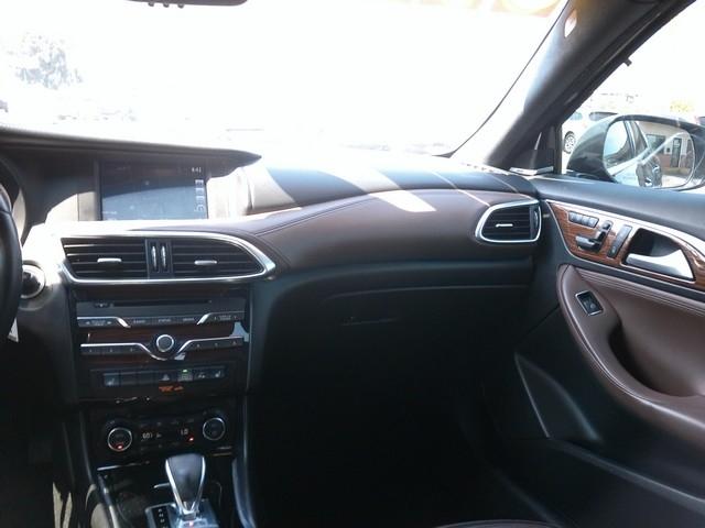 Infiniti QX30  2017
