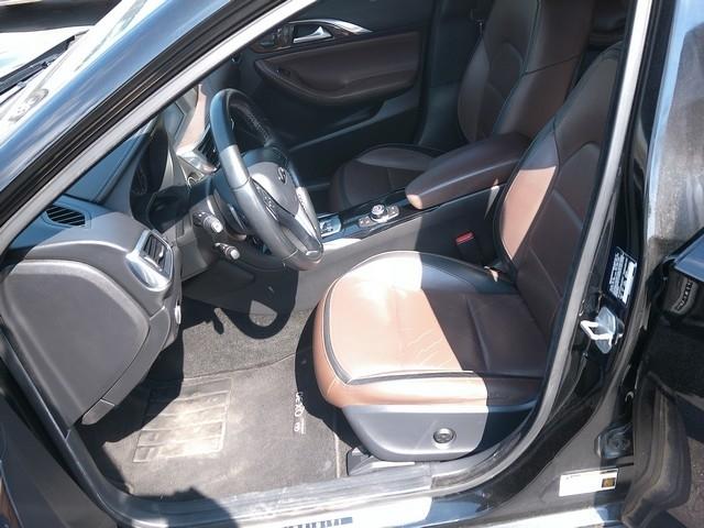 Infiniti QX30  2017