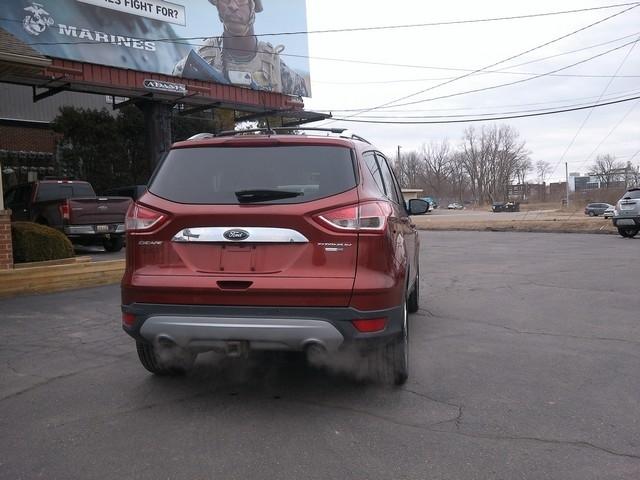 Ford Escape  2015
