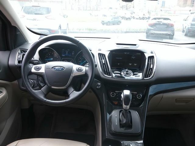 Ford Escape  2015
