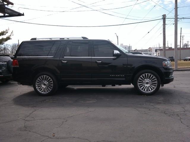 Lincoln Navigator  2017