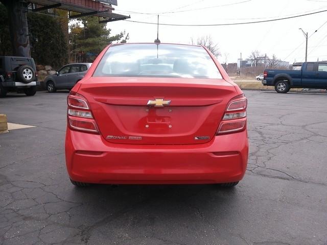 Chevrolet Sonic  2017