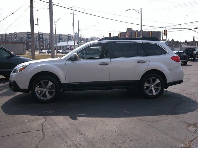 Subaru Outback  2013