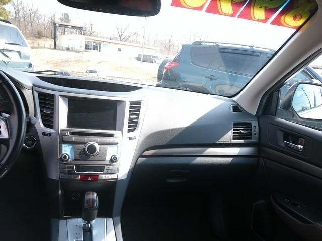 Subaru Outback  2013