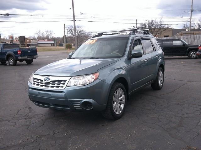 2013 Subaru Forester X PREMIUM