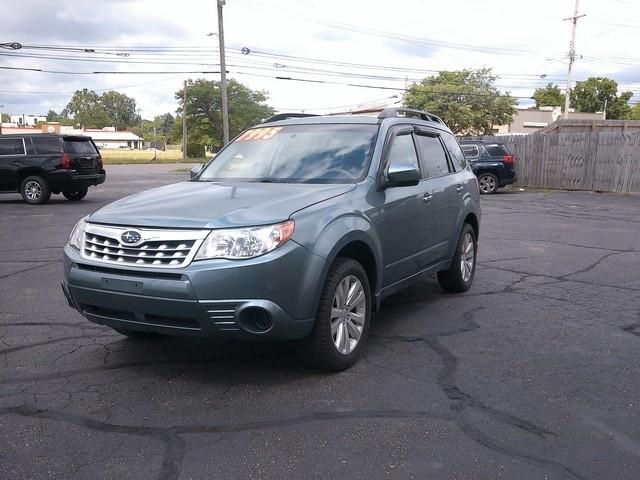 2013 Subaru Forester X PREMIUM