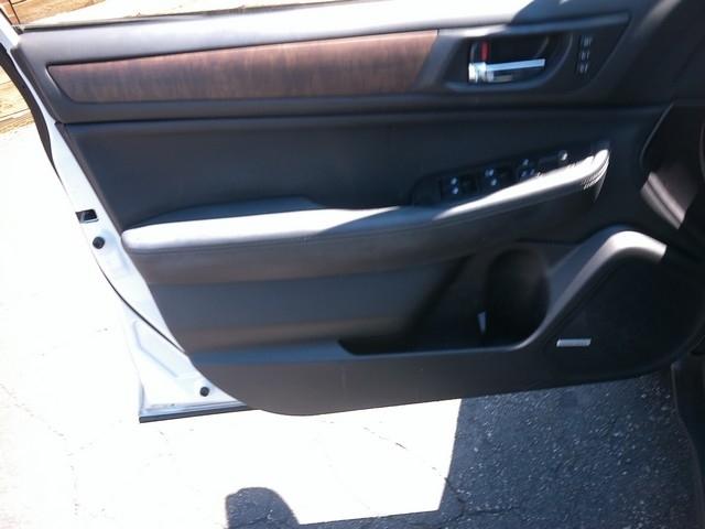 Subaru Outback  2017