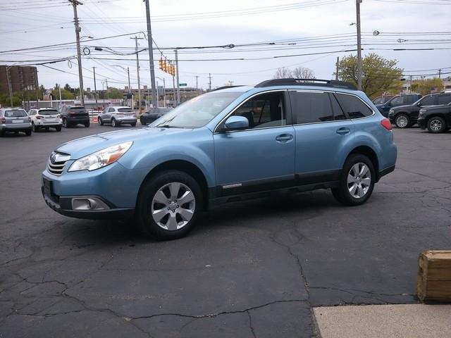 Subaru Outback  2012