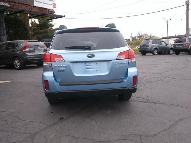 Subaru Outback  2012