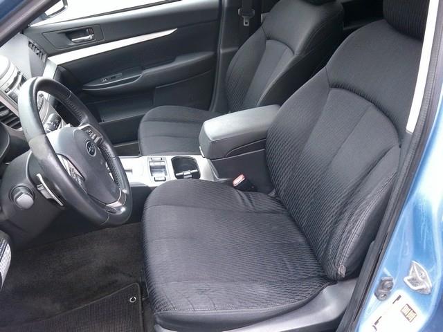 Subaru Outback  2012