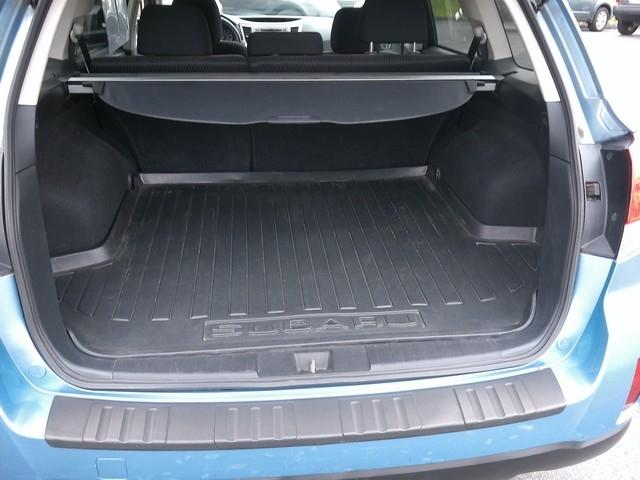 Subaru Outback  2012