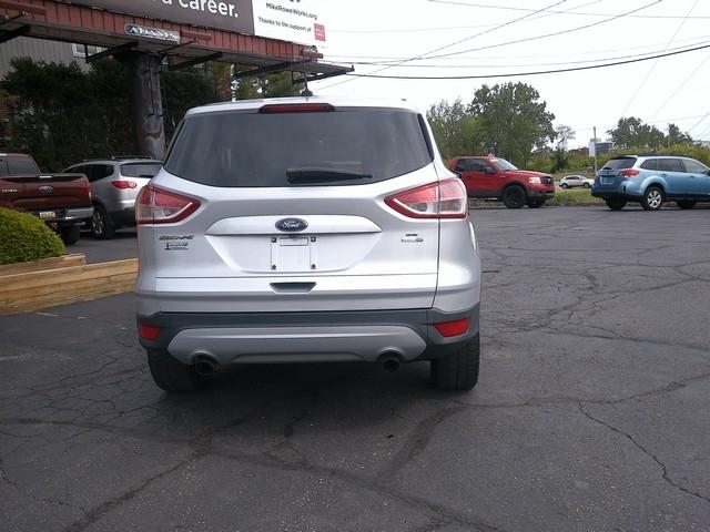 Ford Escape  2015