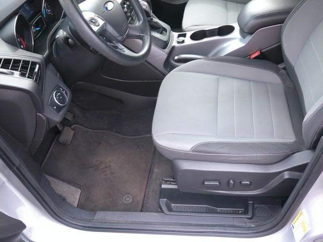 Ford Escape  2015