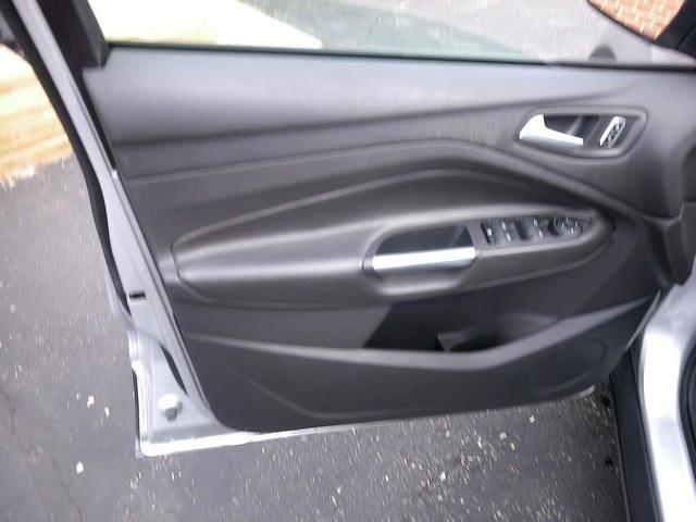 Ford Escape  2015