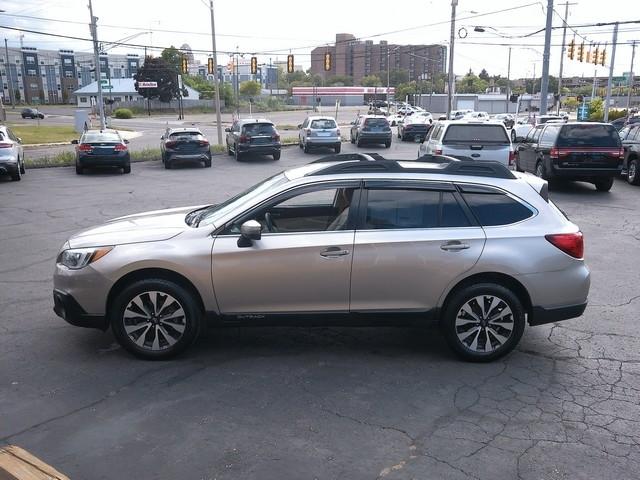 Subaru Outback  2015
