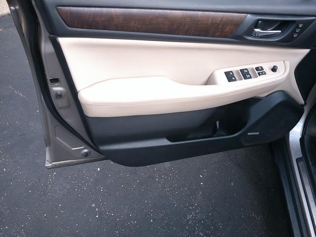 Subaru Outback  2015