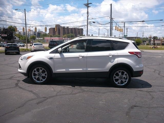 Ford Escape  2015