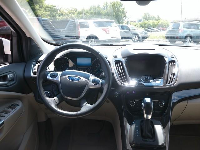 Ford Escape  2015