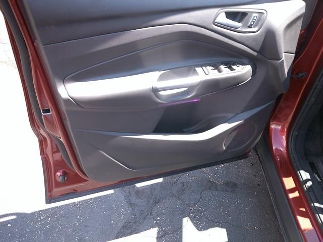 Ford Escape  2015