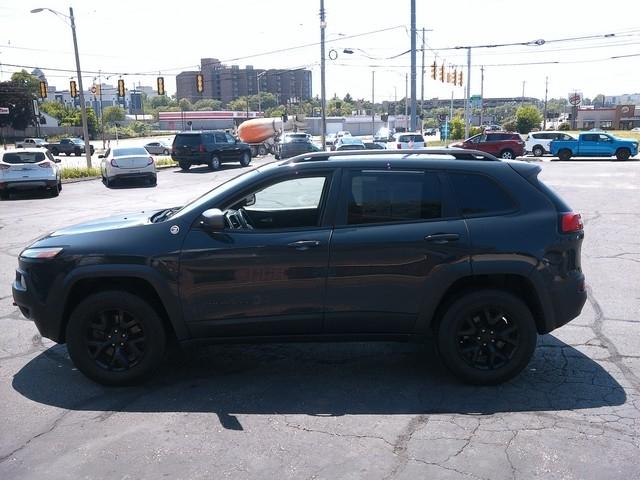 Jeep Cherokee  2017