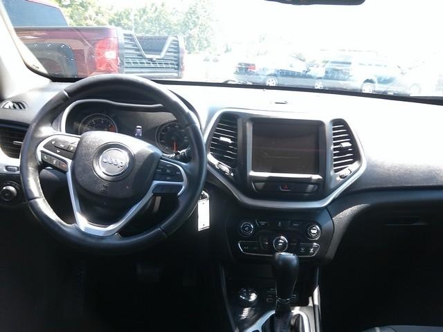 Jeep Cherokee  2017