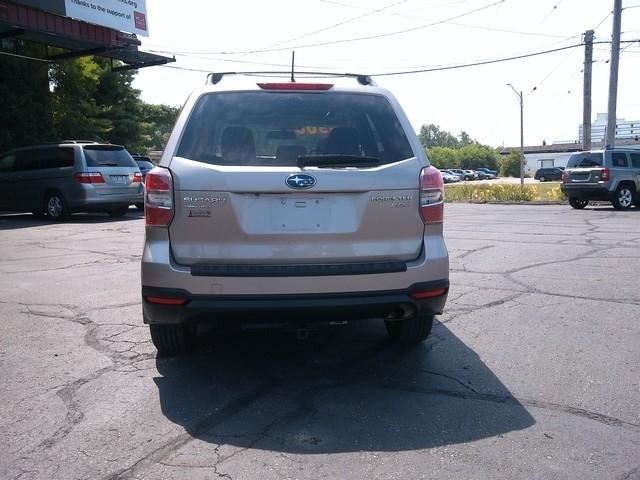 Subaru Forester  2015