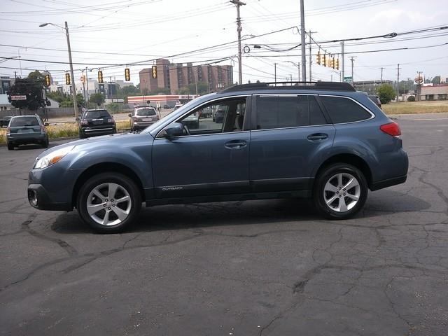 Subaru Outback  2014