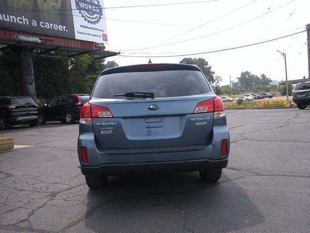 Subaru Outback  2014