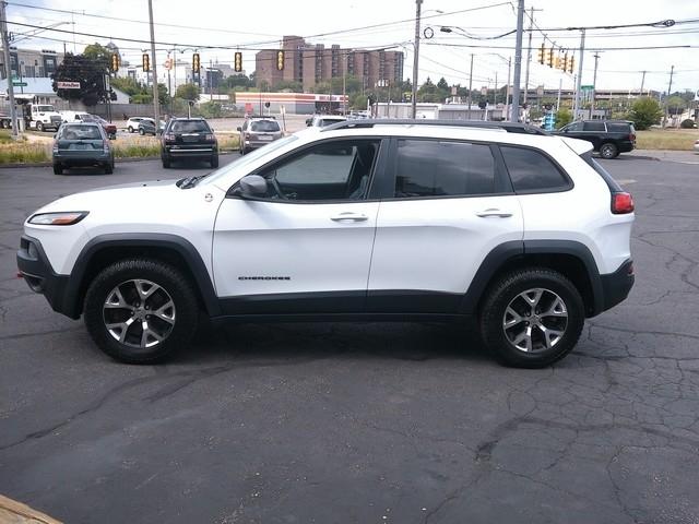 Jeep Cherokee  2016