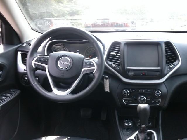 Jeep Cherokee  2016
