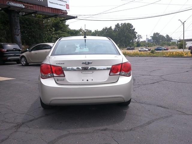 Chevrolet Cruze  2014