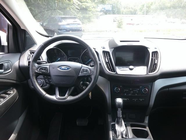 Ford Escape  2017