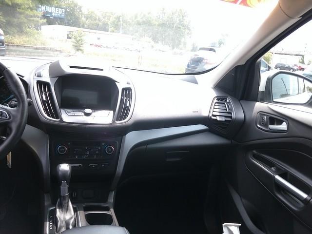 Ford Escape  2017
