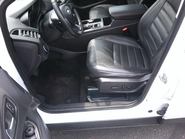 Ford Escape  2017