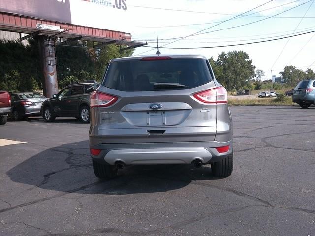 Ford Escape  2014