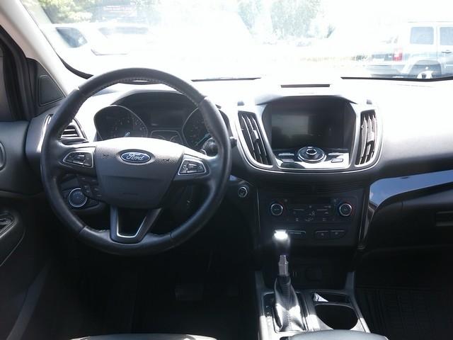 Ford Escape  2017