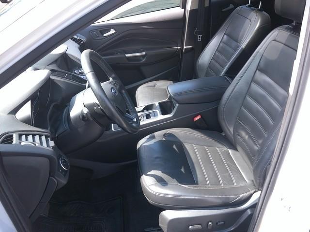 Ford Escape  2017
