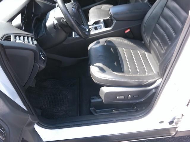 Ford Escape  2017
