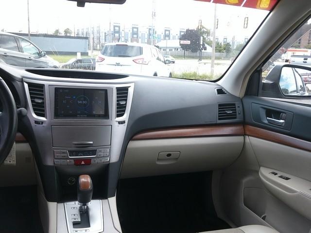 Subaru Outback  2013