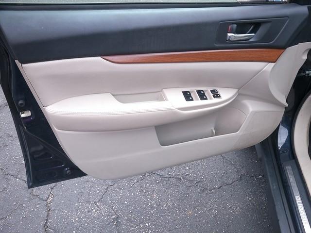 Subaru Outback  2013