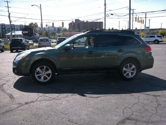 Subaru Outback  2013