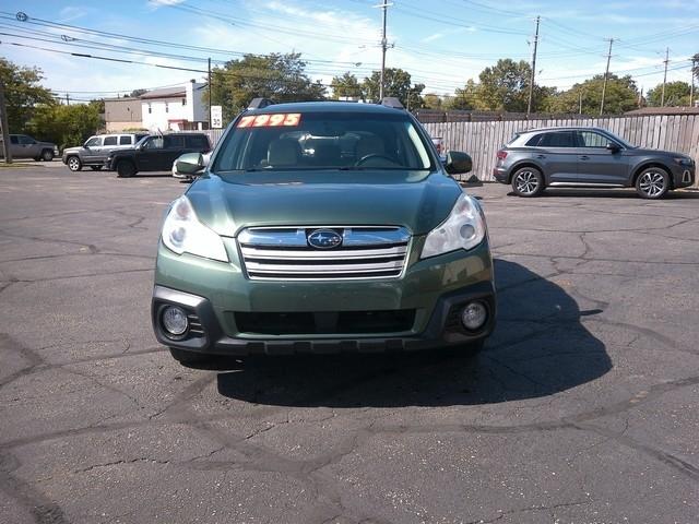 Subaru Outback  2013