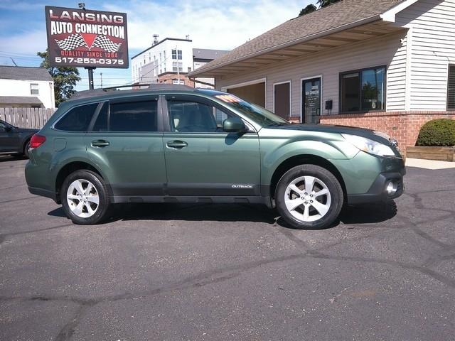 Subaru Outback  2013