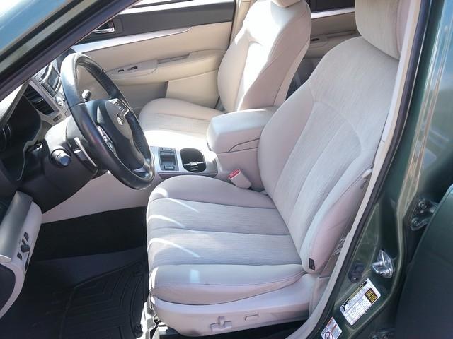 Subaru Outback  2013